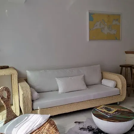 Sea Garden דירה וארנה